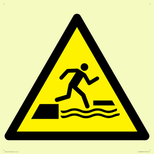 W068 Warning: Falling into water when stepping on or off a floating surface